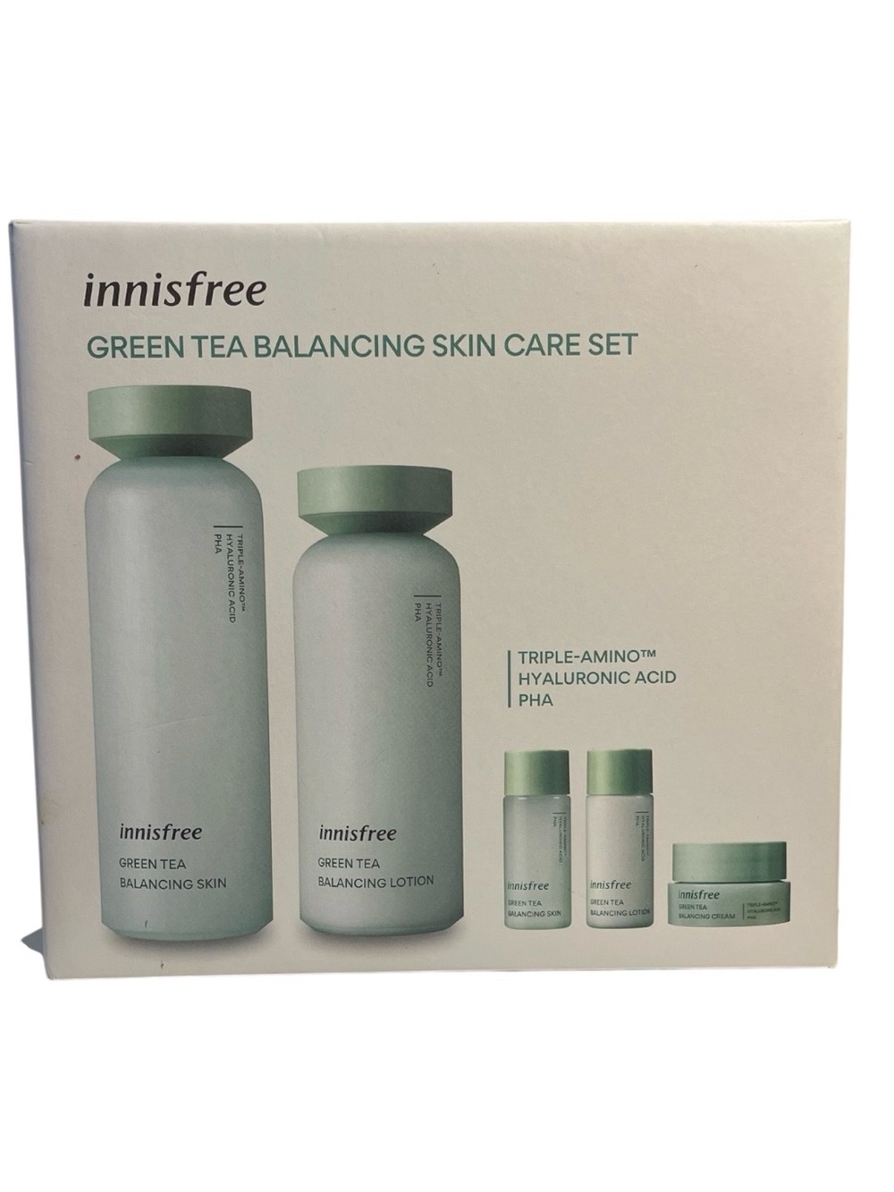 Innisfree 5 piece Green Tea Balancing Skin Care Set - NWT * *